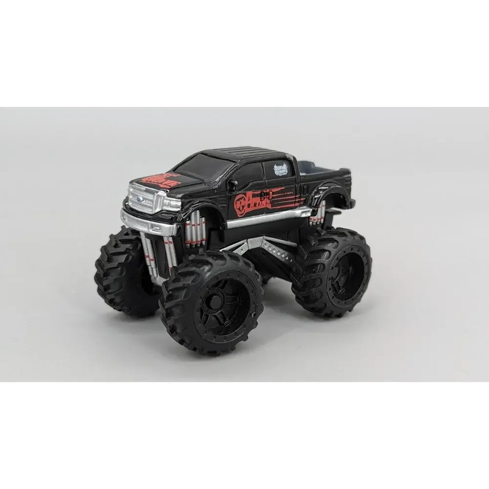 Maisto Diecast 4x4 Monster Trucks Black Road to the Grave & Red Dirt Demons 1/64